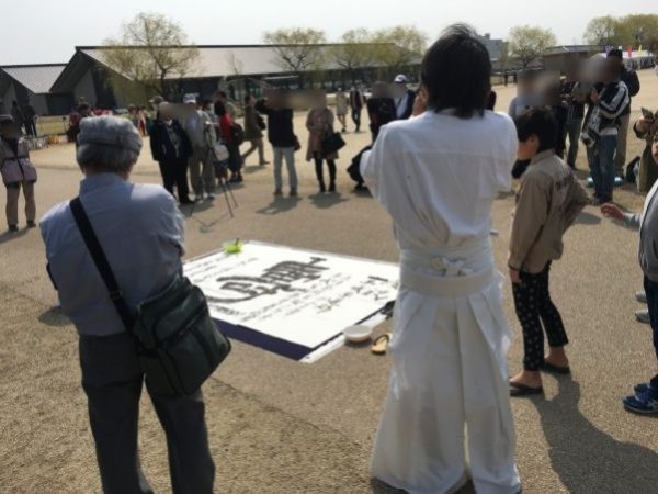 朱雀門ひろばの見せ所 イベントが度々開催されている