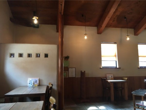 カフェリンガリンガ店内