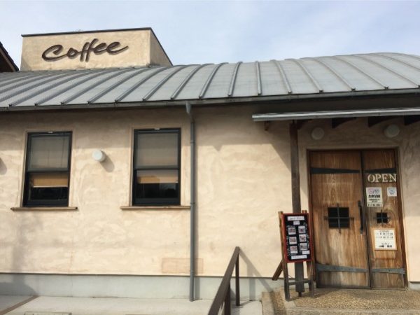 カフェリンガリンガ外観