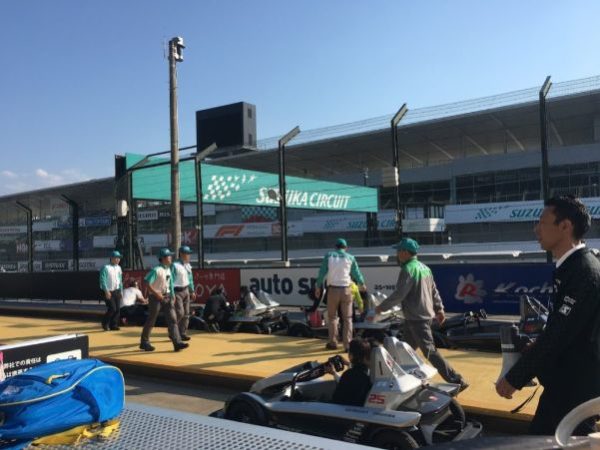 サーキットチャレンジャーの乗り場