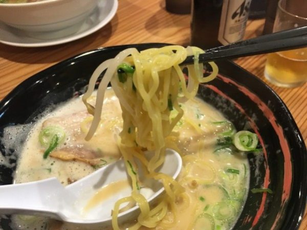 鶏白湯のアップ写真