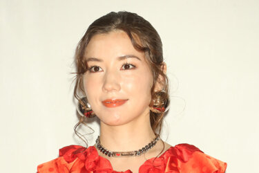 天才女優・仲里依紗！演技とYoutubeでのギャップがスゴい！その魅力に迫る