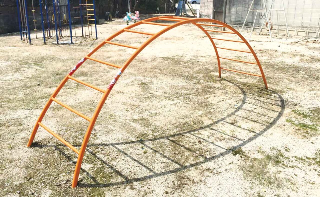 幼稚園と保育園の違いまとめ！何歳から入れる？学力に差が生まれる？